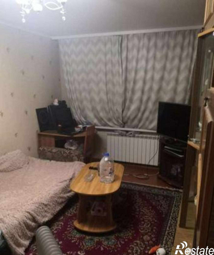 3-комн квартира улица Капустина, 22/3