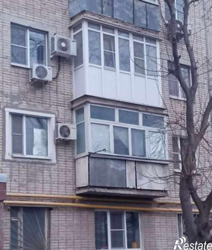 3-комн квартира улица Малиновского, 36