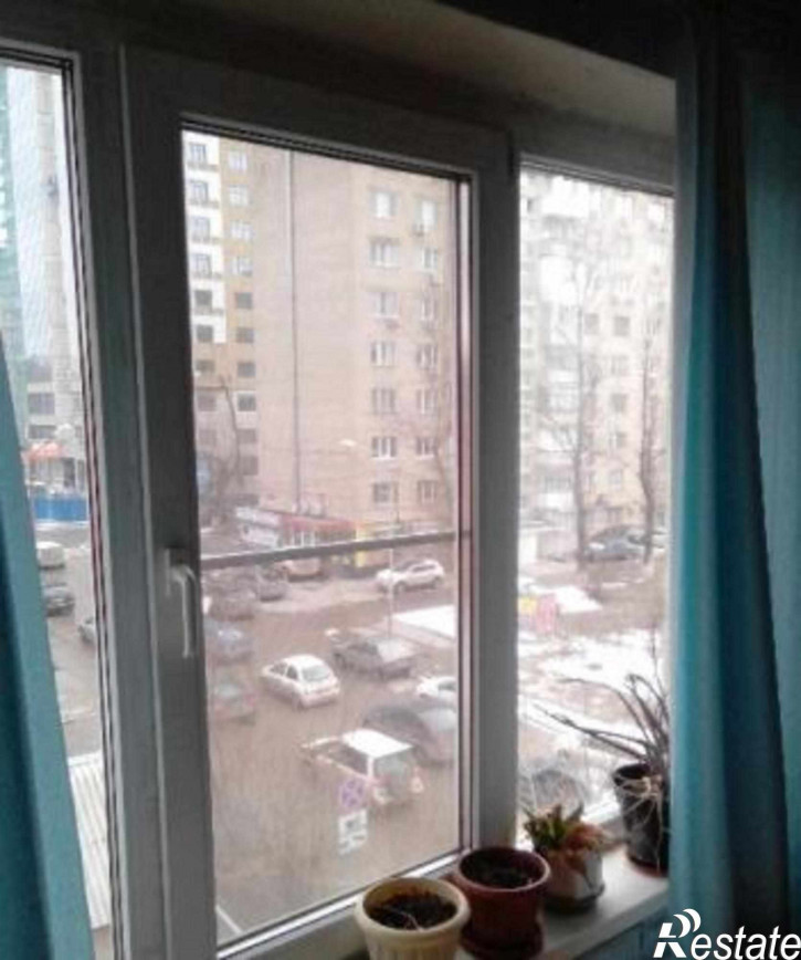 2-комн квартира улица Варфоломеева, 229