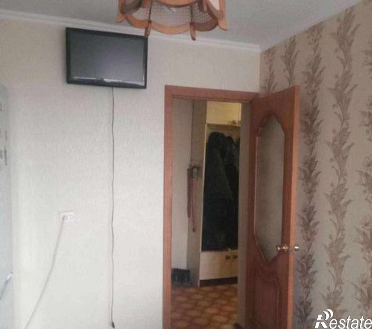 3-комн квартира улица Малиновского, 36