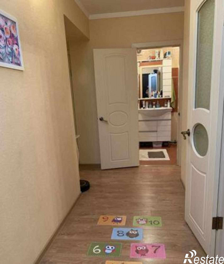2-комн квартира улица Оганова, 27