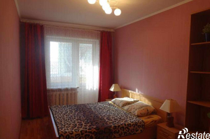 3-комн квартира улица Ерёменко, 50/2