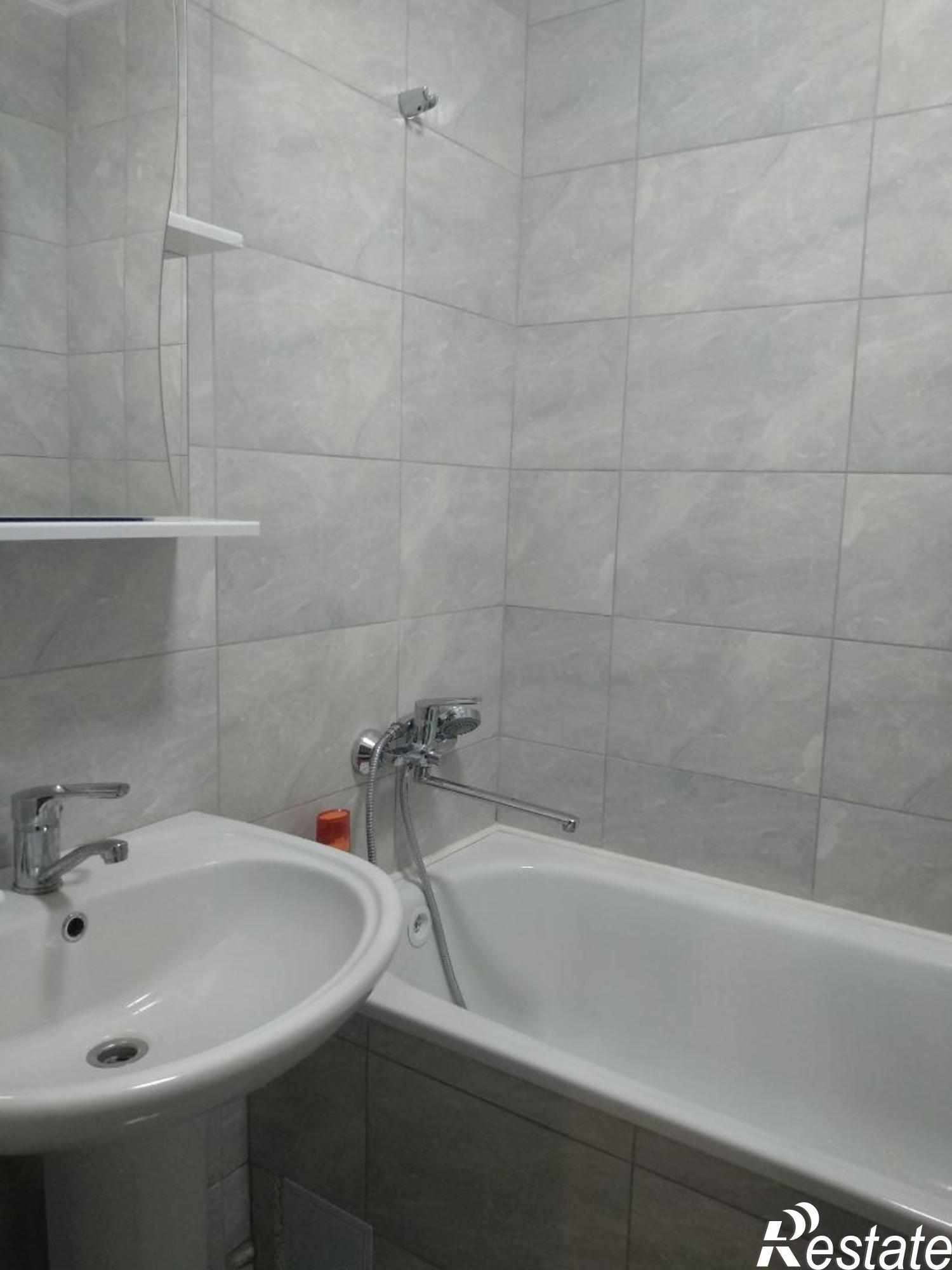 Сдать квартиру за 35 000 рублей на Куйбышева улица,4