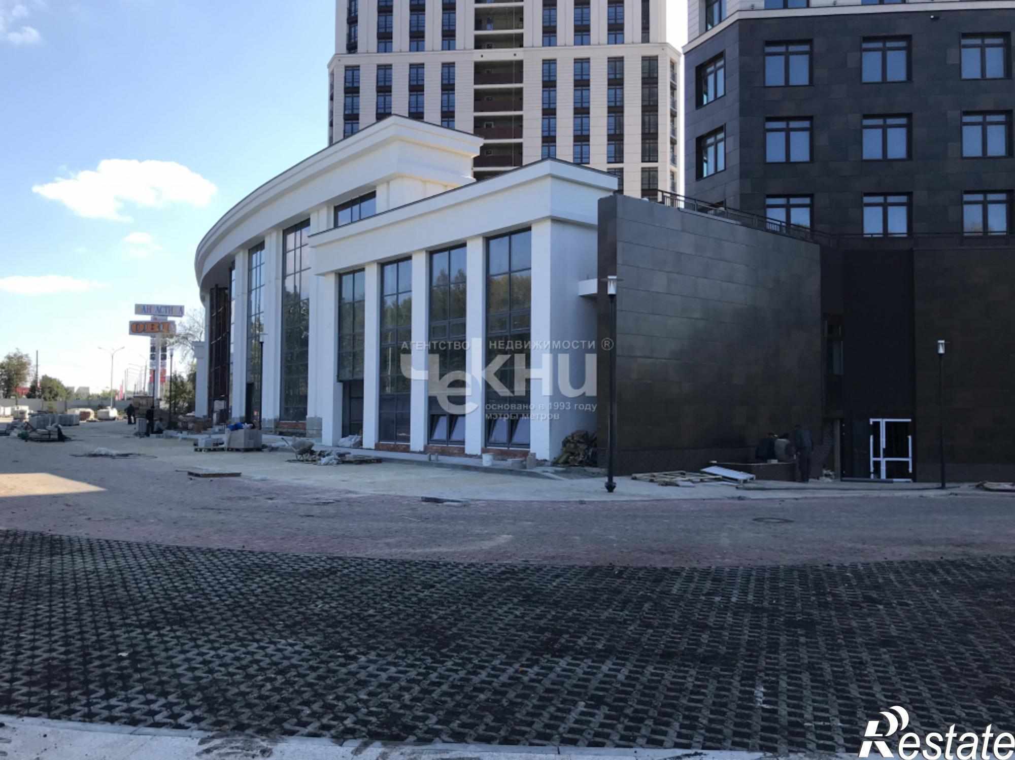 Купить торговое помещение за 63 440 500 рублей на Владимира Высоцкого ул, 1