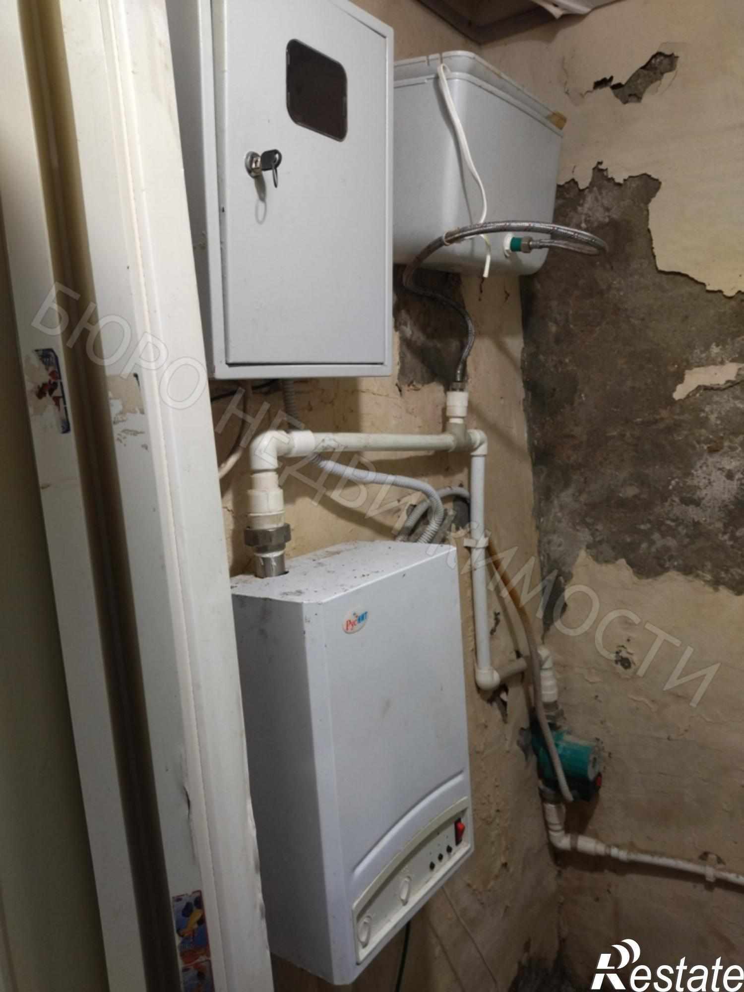 Купить торговое помещение за 600 000 рублей на Пугачевская ул, 301