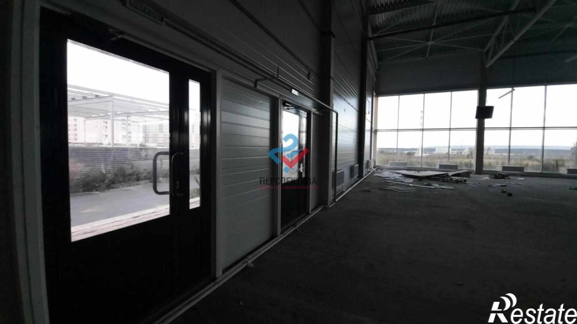 Сдать торговое помещение за 800 000 рублей на Алая улица, 35