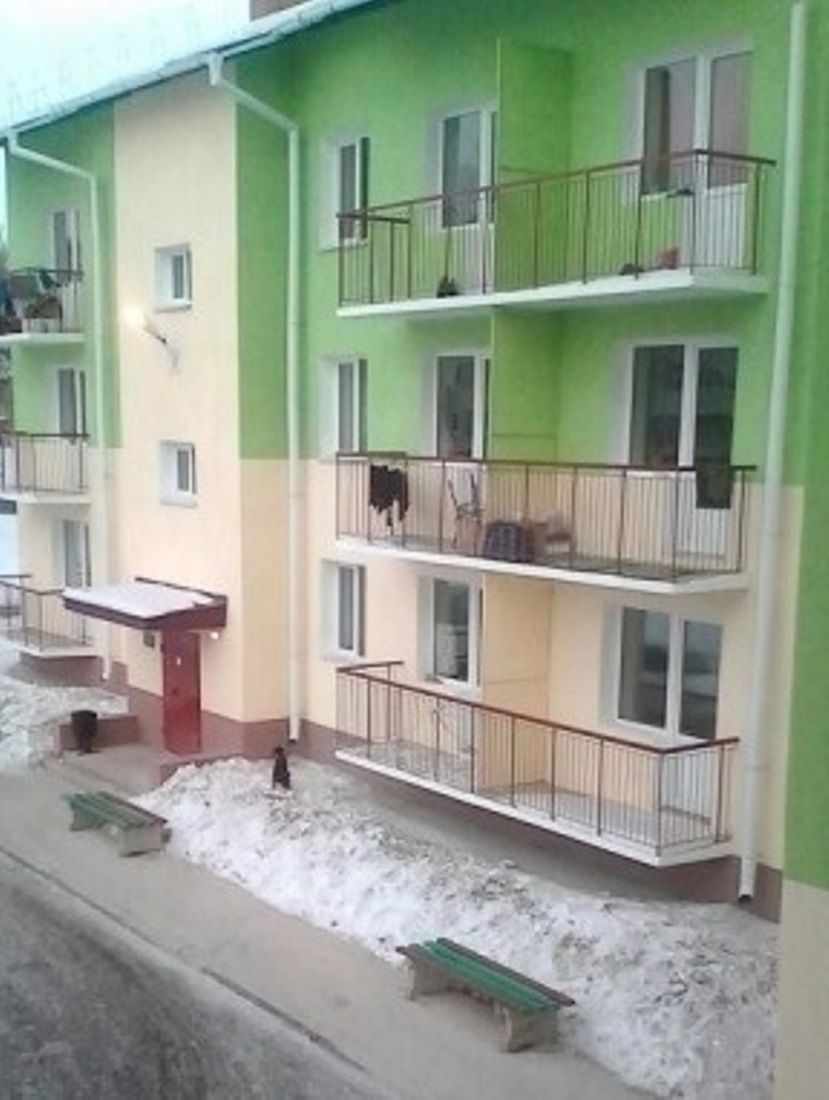 по ул. Дружбы, 9