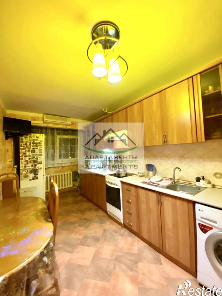 3-комн квартира Пестова ул, 28