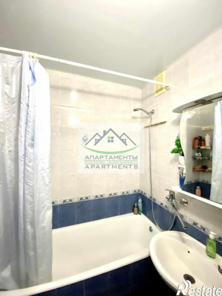 3-комн квартира Пестова ул, 28