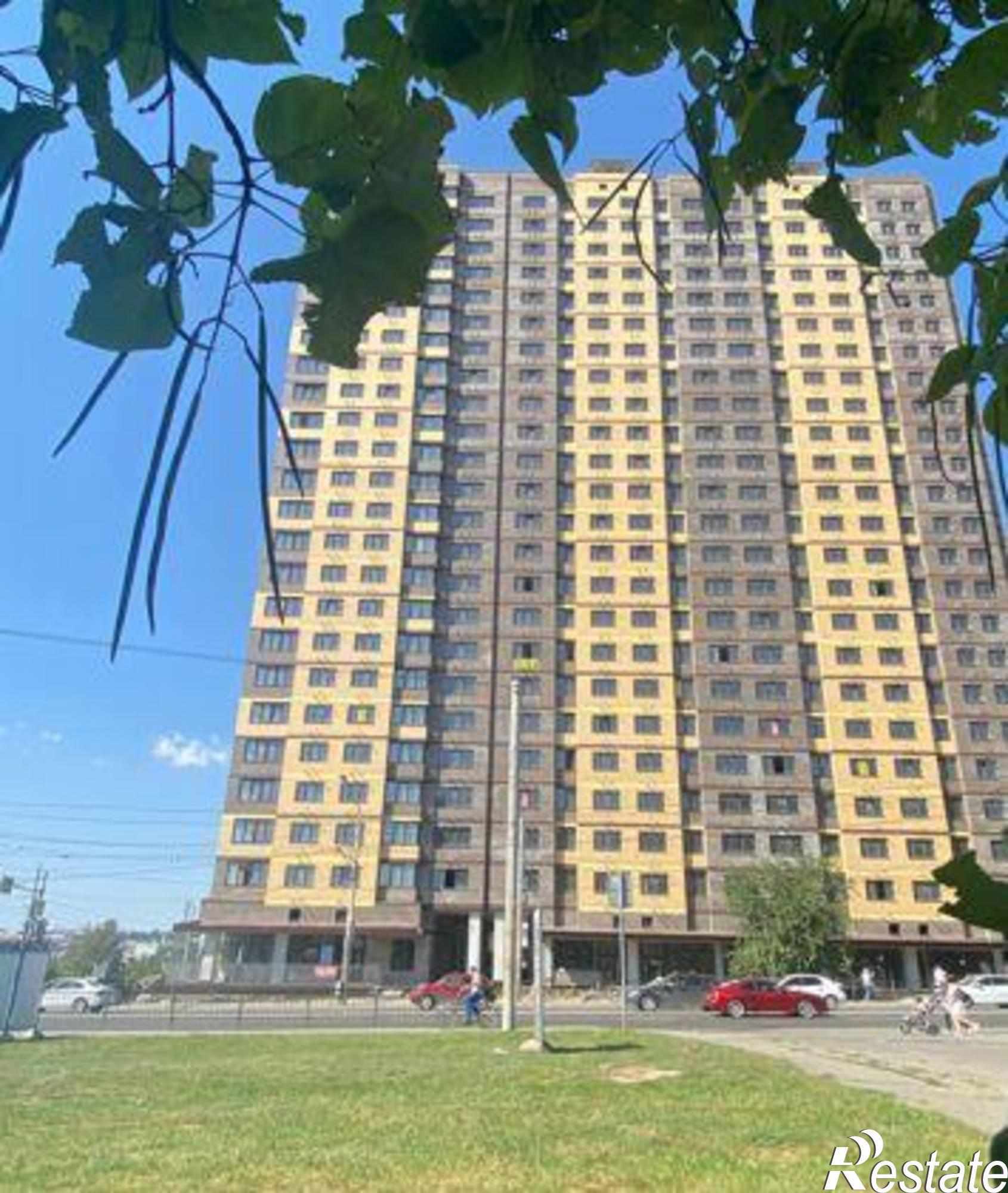 Купить квартиру за 5 010 000 рублей на бульвар Комарова, 20В/9А