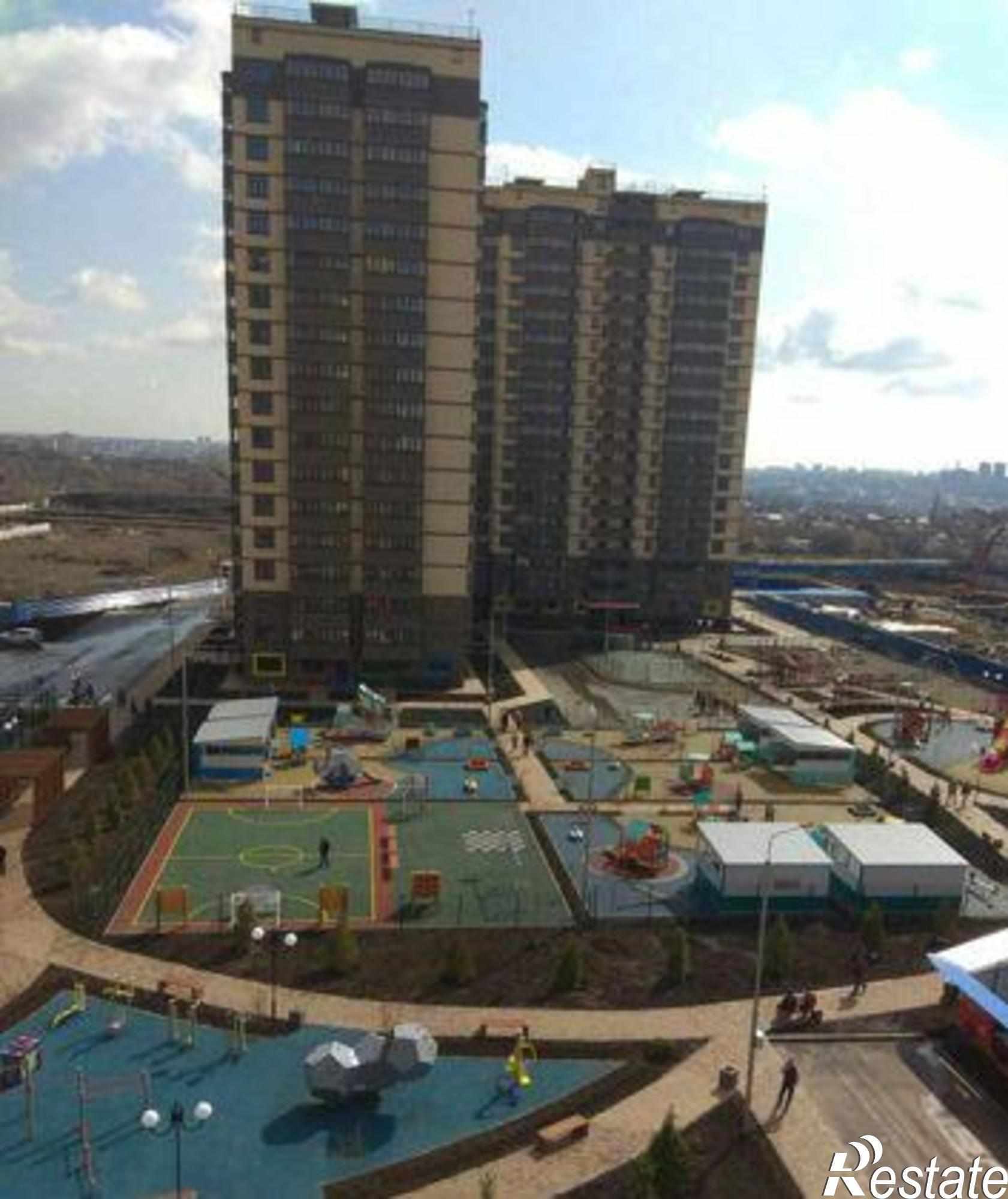 Купить квартиру за 2 400 000 рублей на улица Оганова, 20