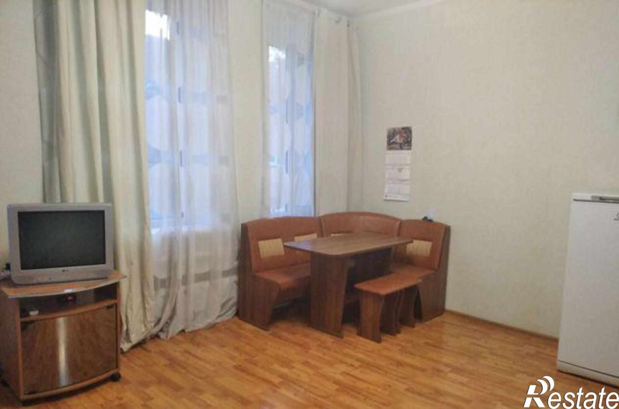 Купить квартиру за 1 550 000 рублей на Халтуринский переулок, 166