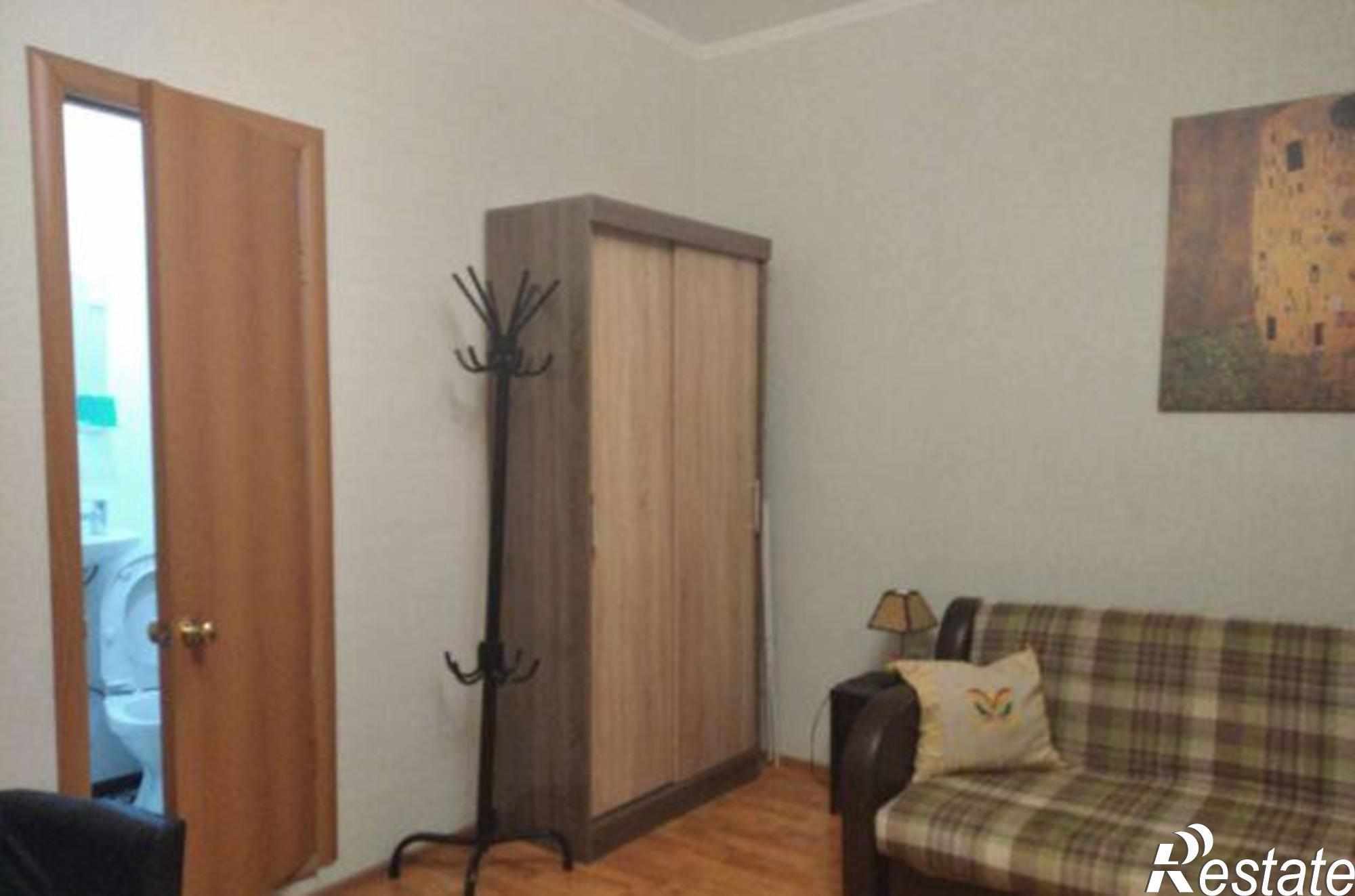 Купить квартиру за 1 550 000 рублей на Халтуринский переулок, 166