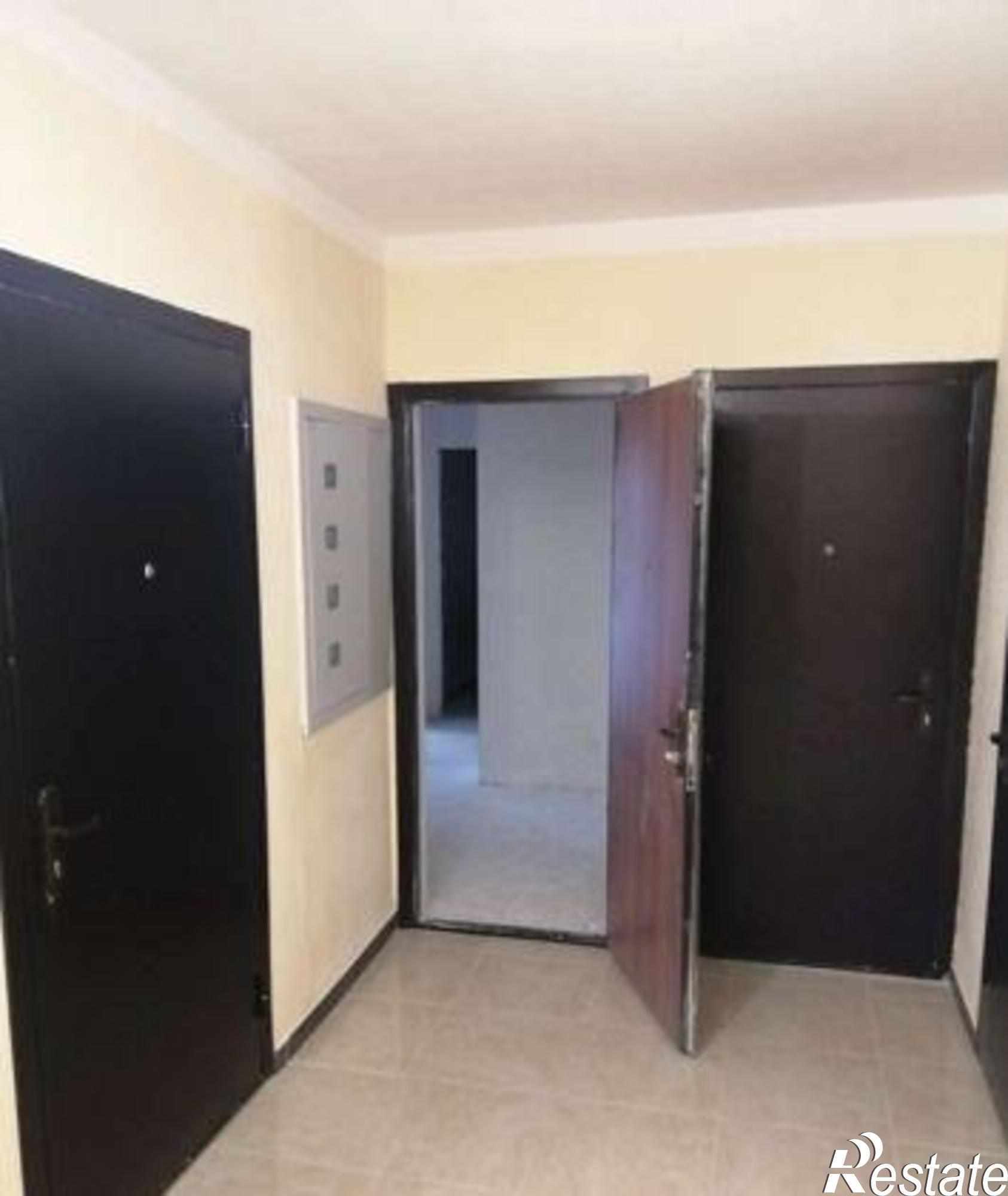 Купить квартиру за 3 270 000 рублей на улица Оганова, 20к3