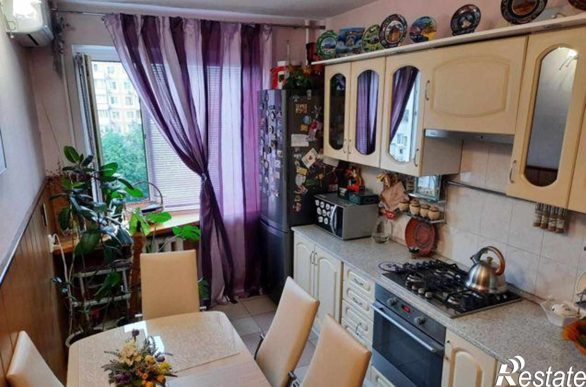 Купить квартиру за 5 360 000 рублей на улица 339-й Стрелковой Дивизии, 25/2