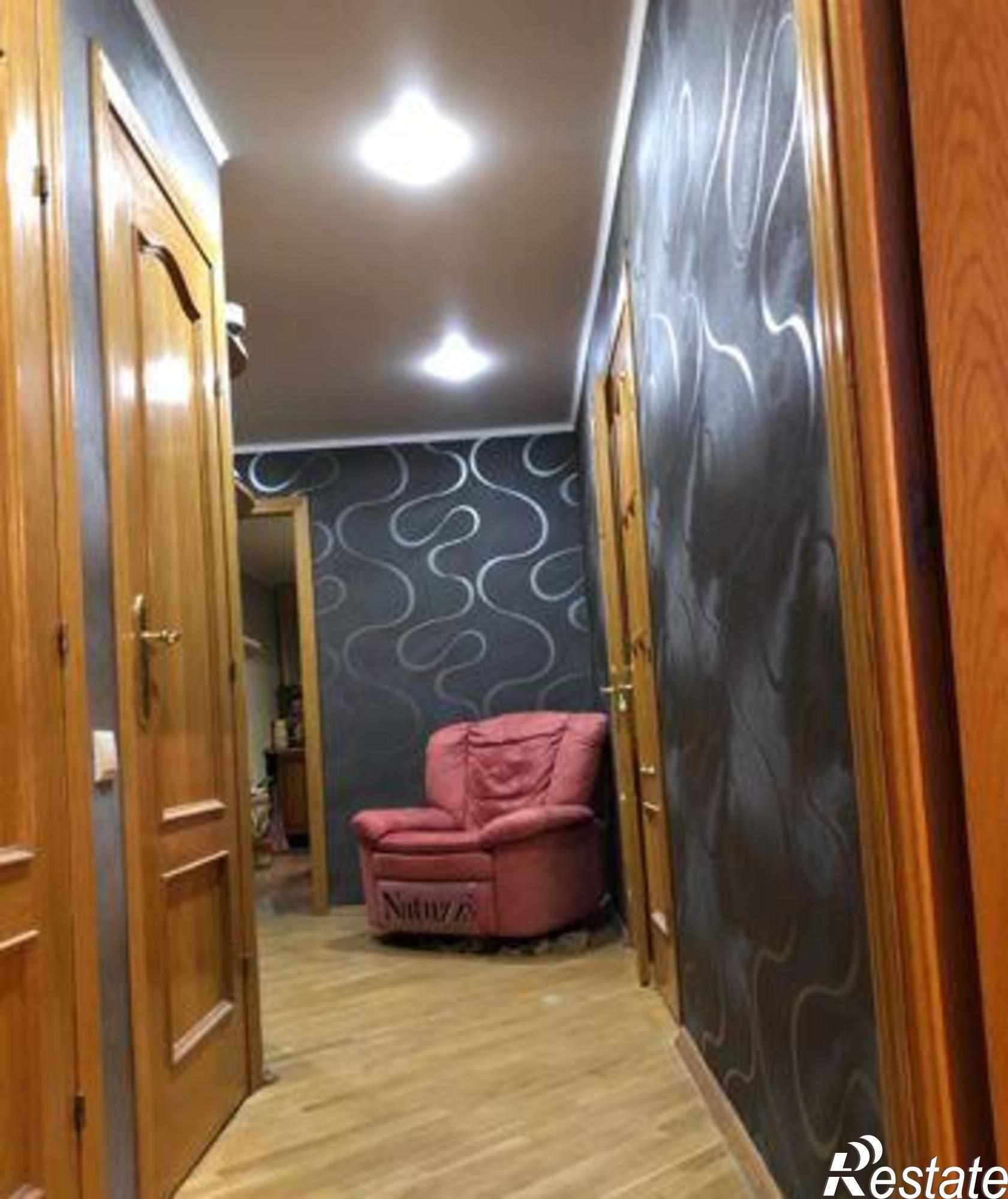 Купить квартиру за 6 110 000 рублей на улица Зорге, 33/6