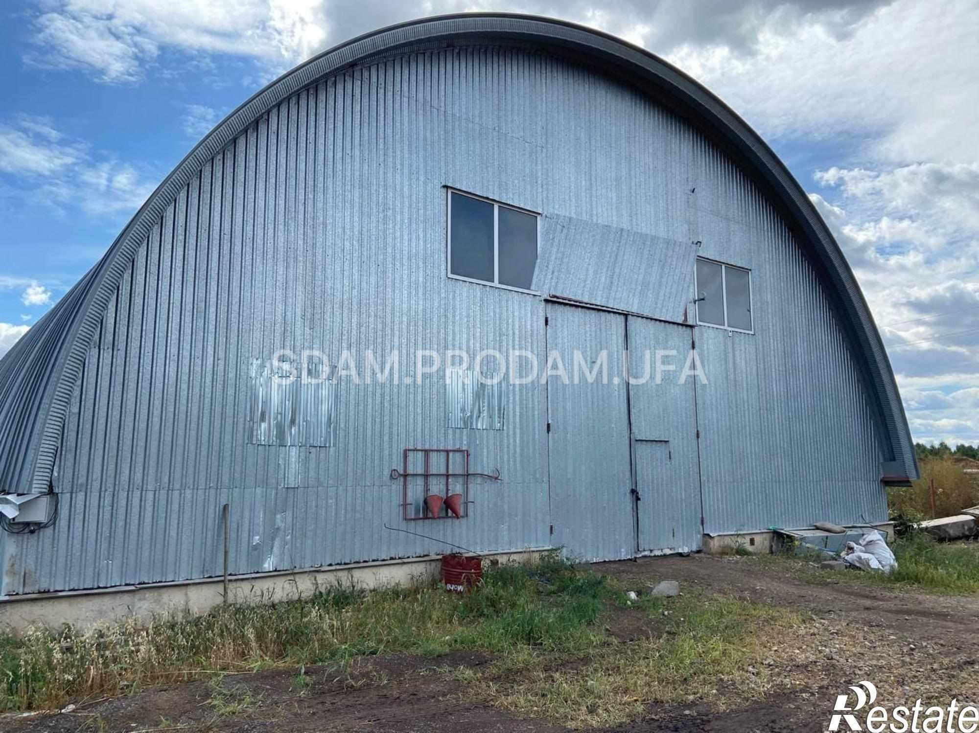Сдать складское помещение за 125 000 рублей на Ландшафтная улица, д.5
