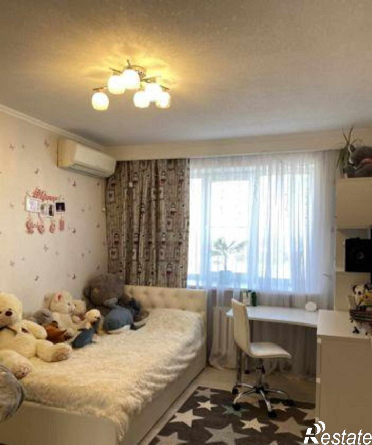 3-комн квартира проспект Королёва, 25Г