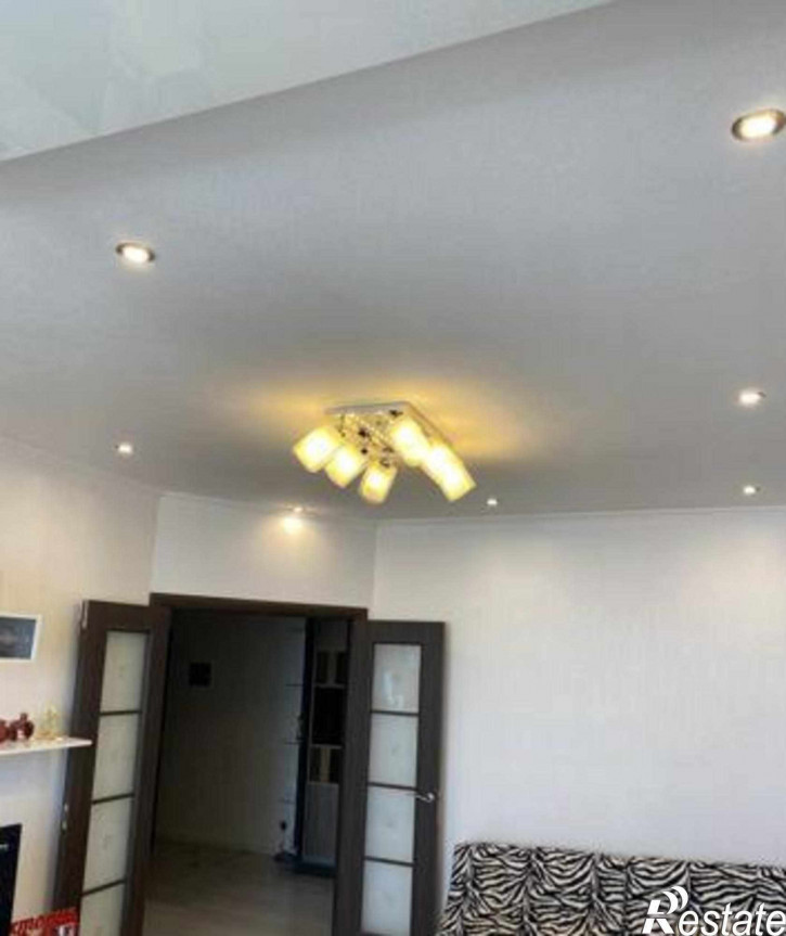 3-комн квартира проспект Королёва, 25Г