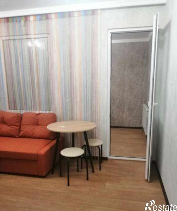 2-комн квартира Творческая улица, 9
