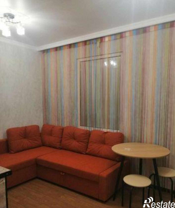 2-комн квартира Творческая улица, 9