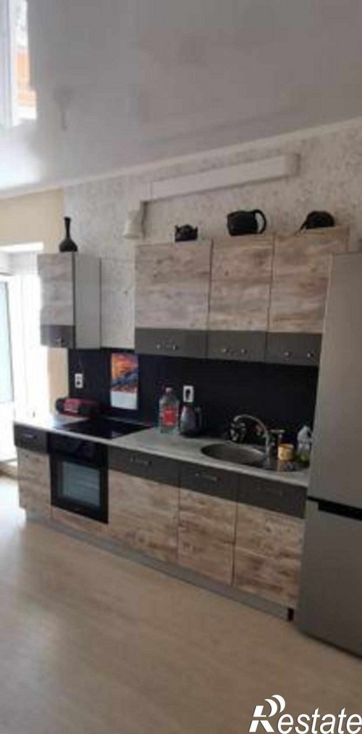 2-комн квартира улица Скачкова, 60