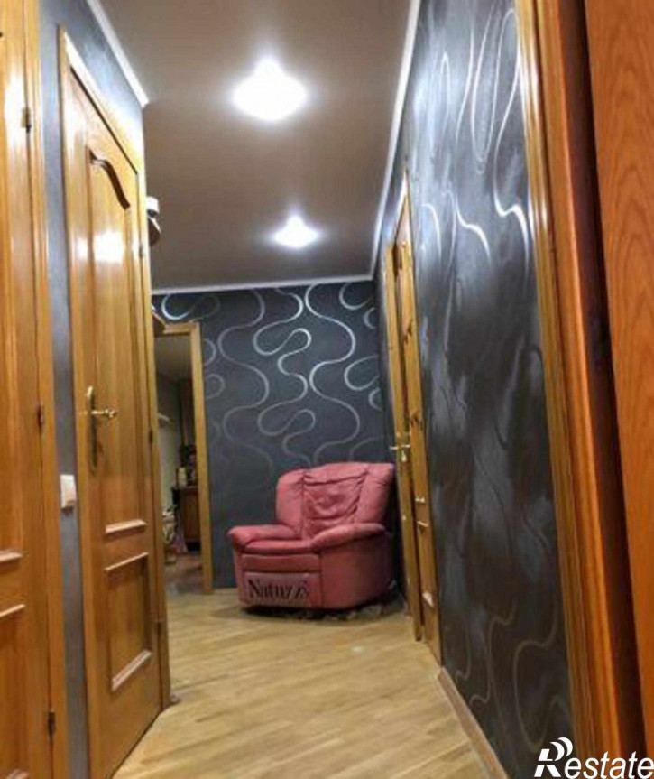 3-комн квартира улица Зорге, 33/6