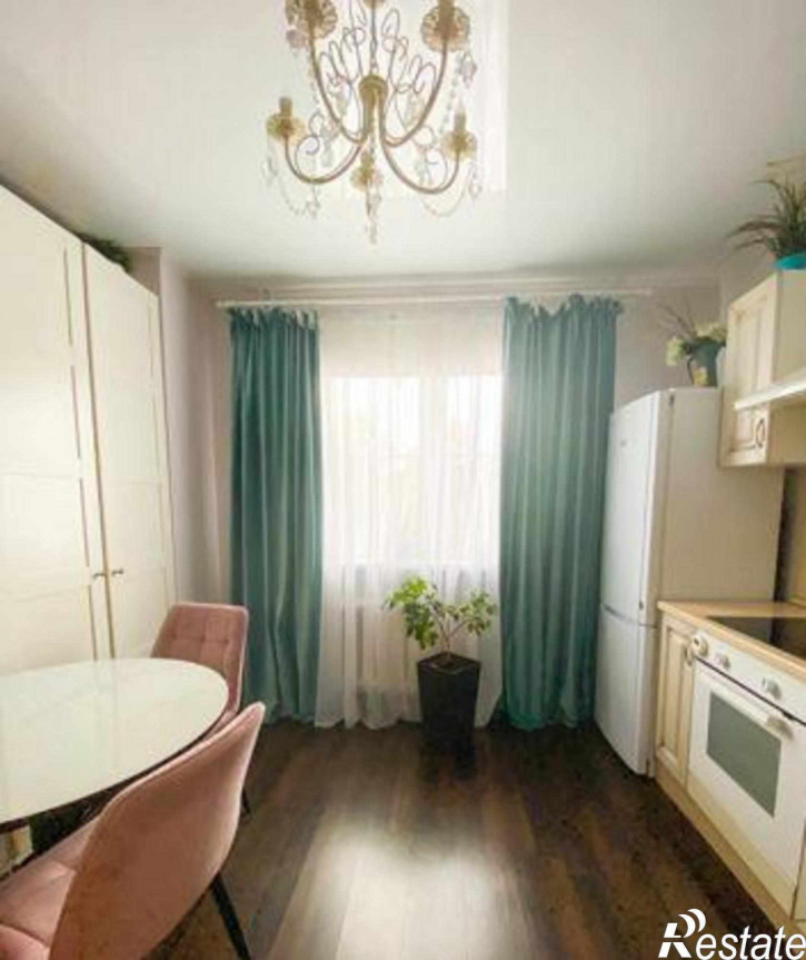 2-комн квартира улица Венеры, 21
