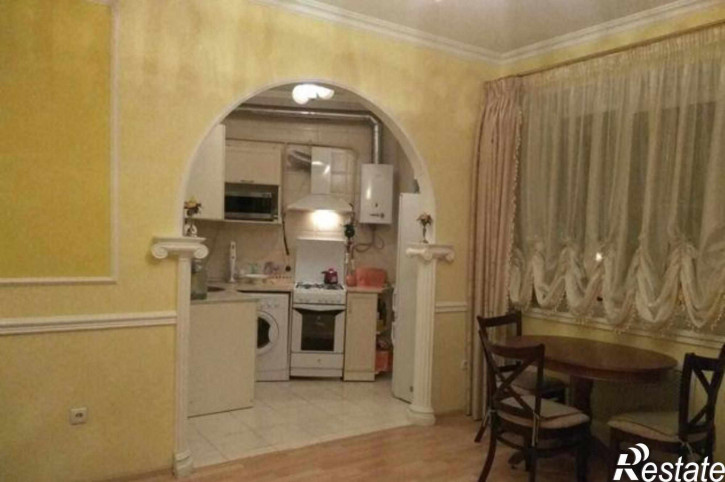 2-комн квартира улица 16-я Линия, 30