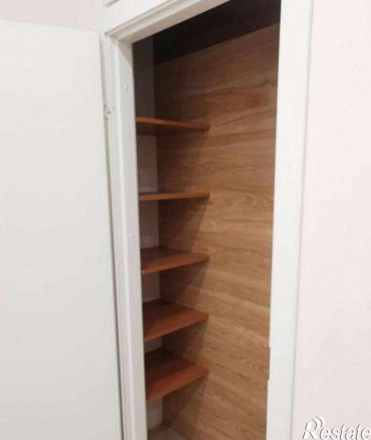 3-комн квартира улица 14-я Линия, 70