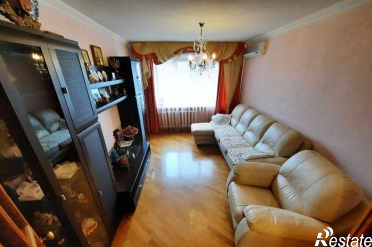 4-комн квартира улица 339-й Стрелковой Дивизии, 25/2