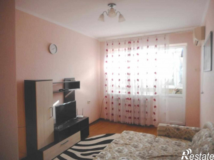 1-комн квартира Район ТРК Красная площадь, 49