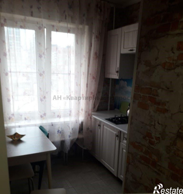 1-комн квартира Толстого ул, 113
