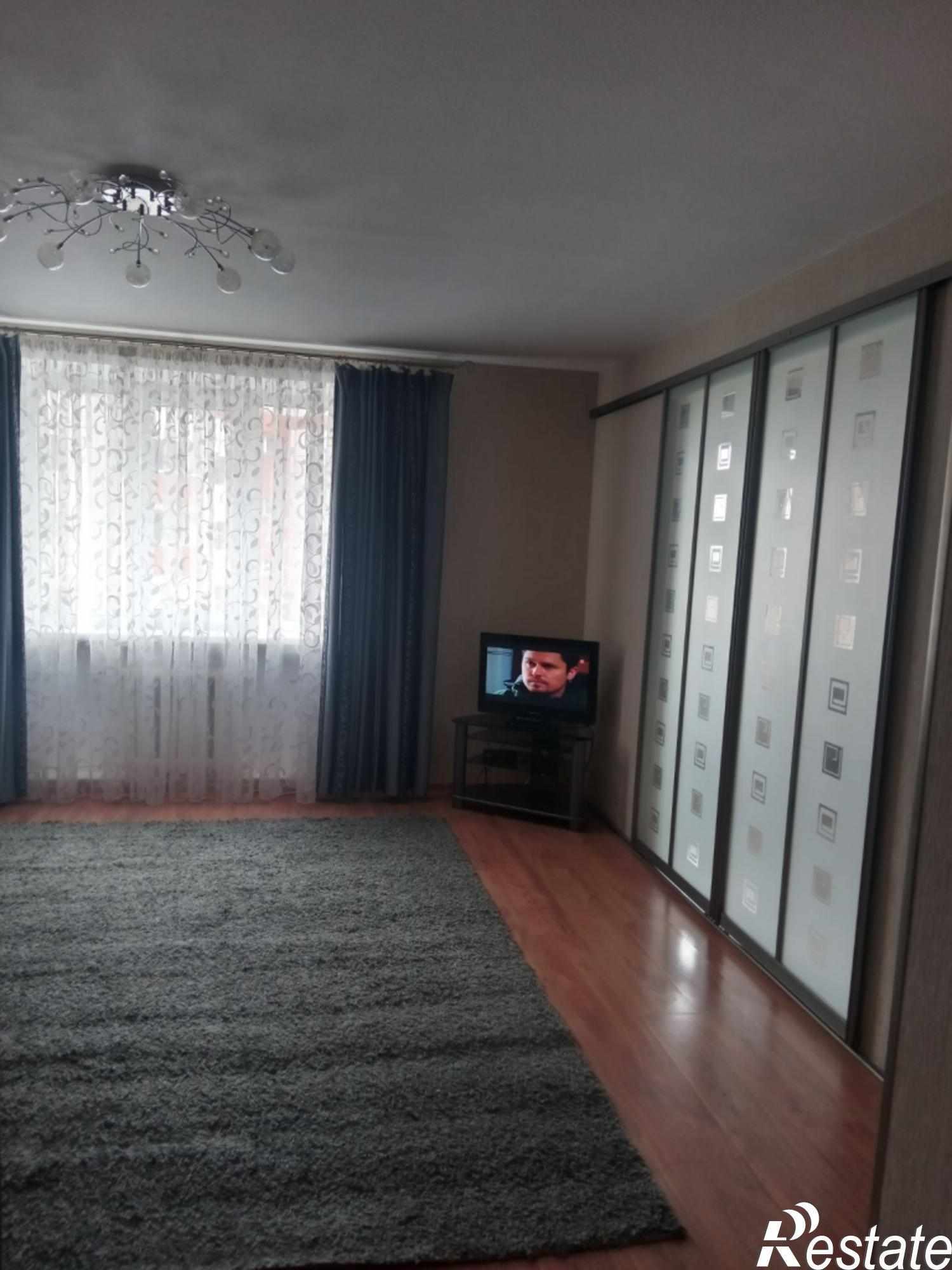Сдать квартиру за 25 000 рублей на Строителей пр-кт, 15Е