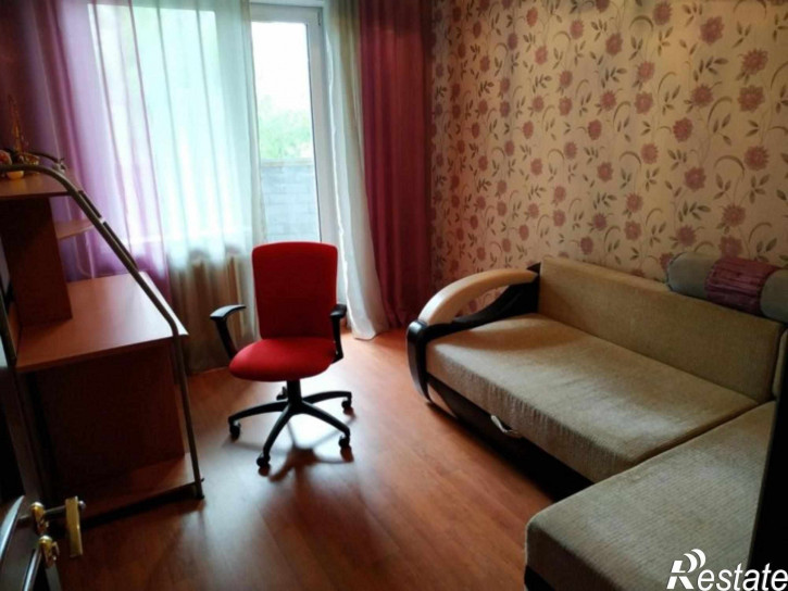 2-комн квартира Комиссарова ул, 4А