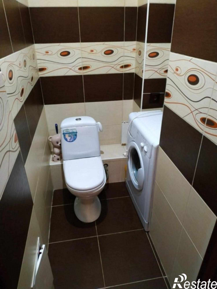 2-комн квартира Комиссарова ул, 4А