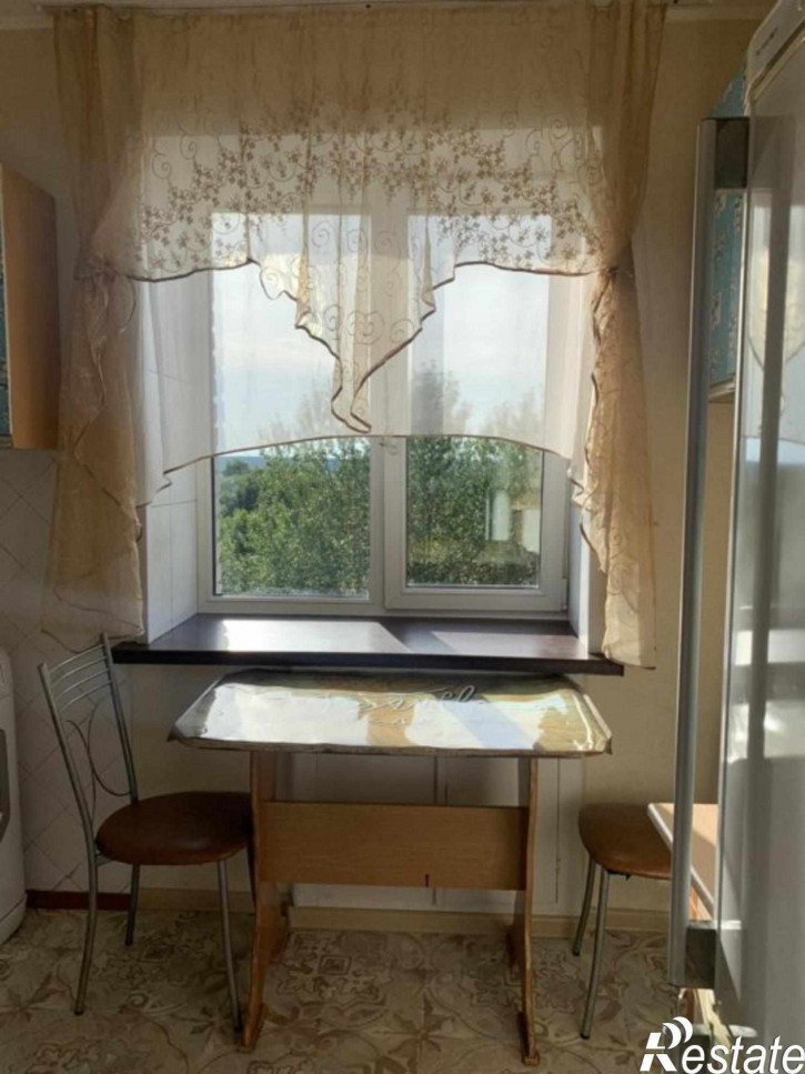2-комн квартира Балакирева ул, 55