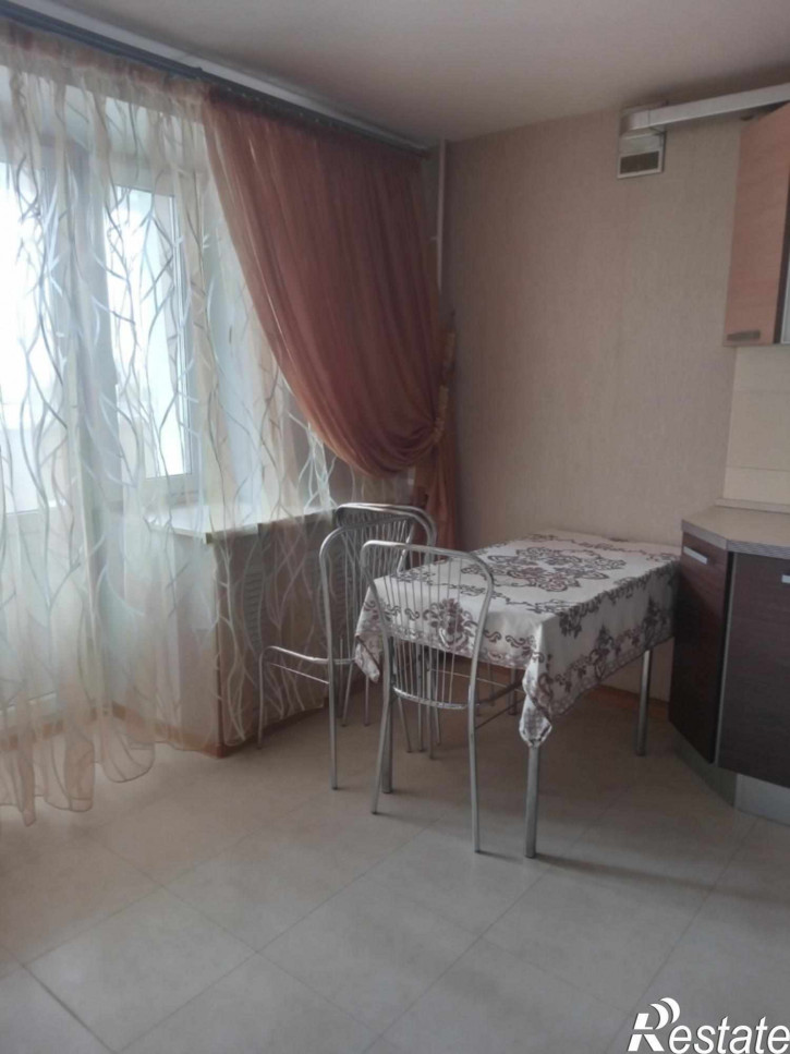 3-комн квартира Строителей пр-кт, 15Е