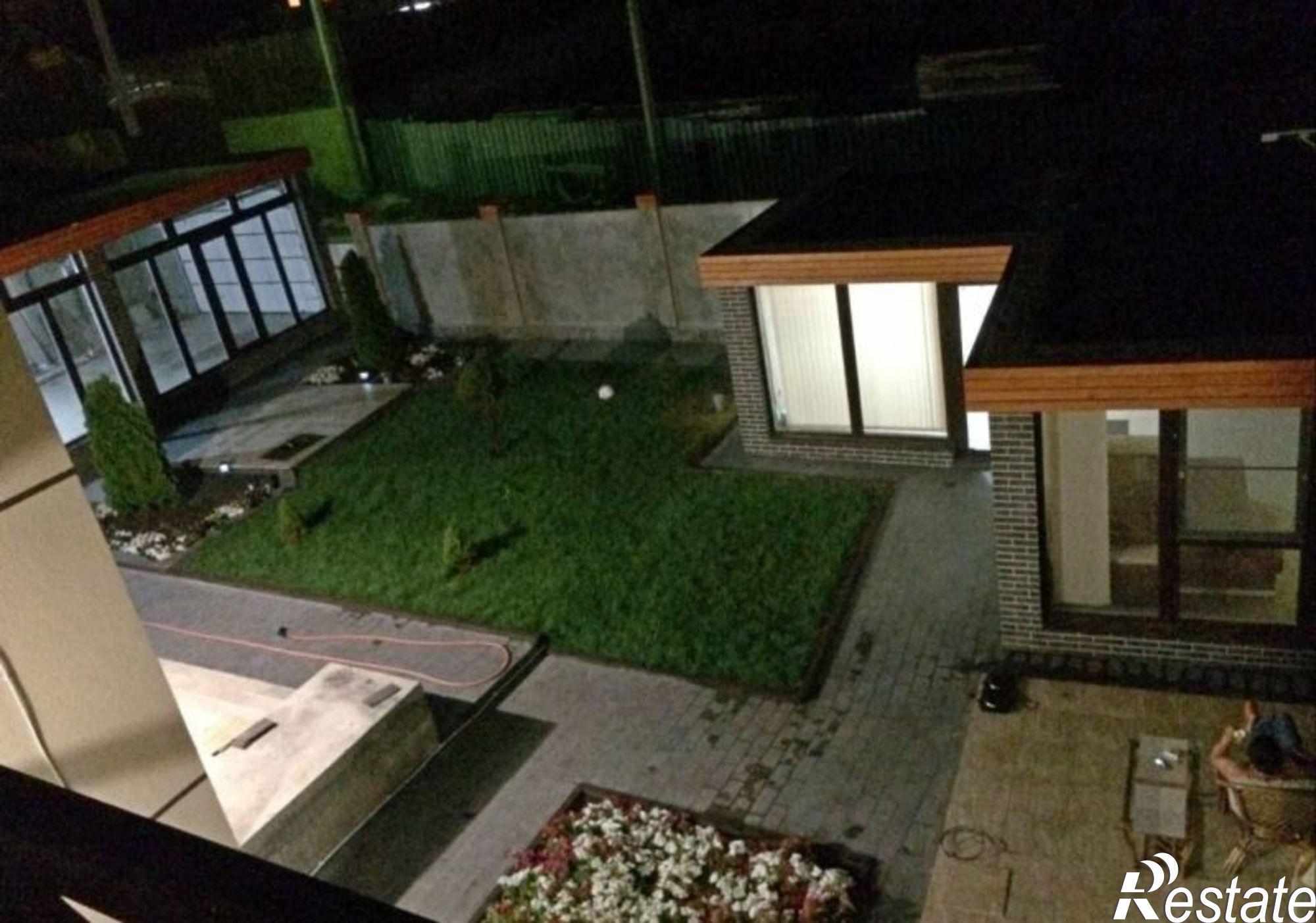 Купить дачу, дом, коттедж за 30 385 000 рублей на Сочинская улица