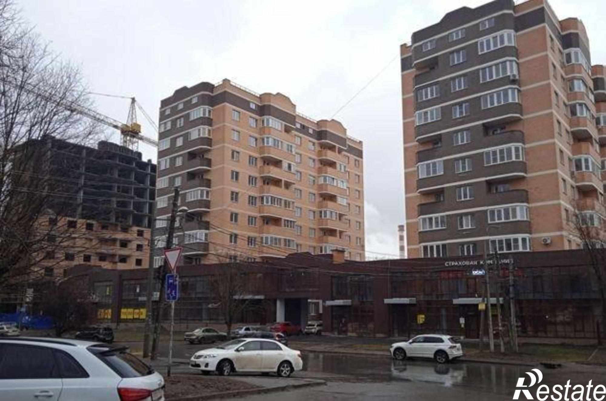 Купить квартиру за 4 230 000 рублей на бульвар Комарова, 1Ес1