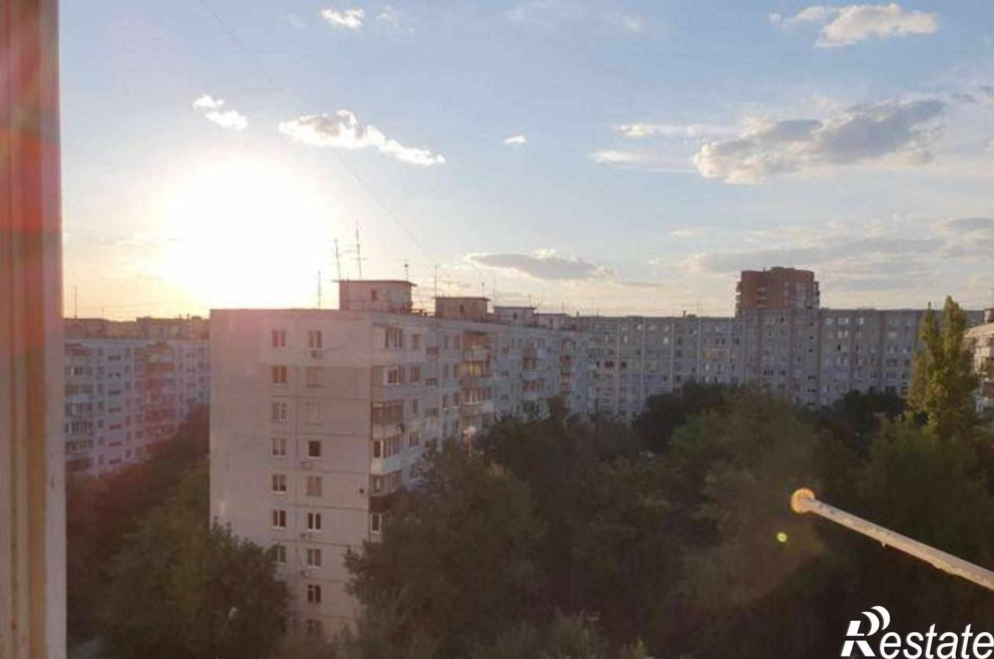 Купить квартиру за 2 160 000 рублей на проспект Королёва, 4/2