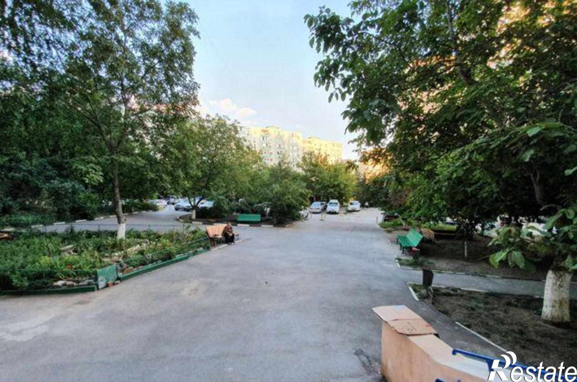 Купить квартиру за 2 160 000 рублей на проспект Королёва, 4/2