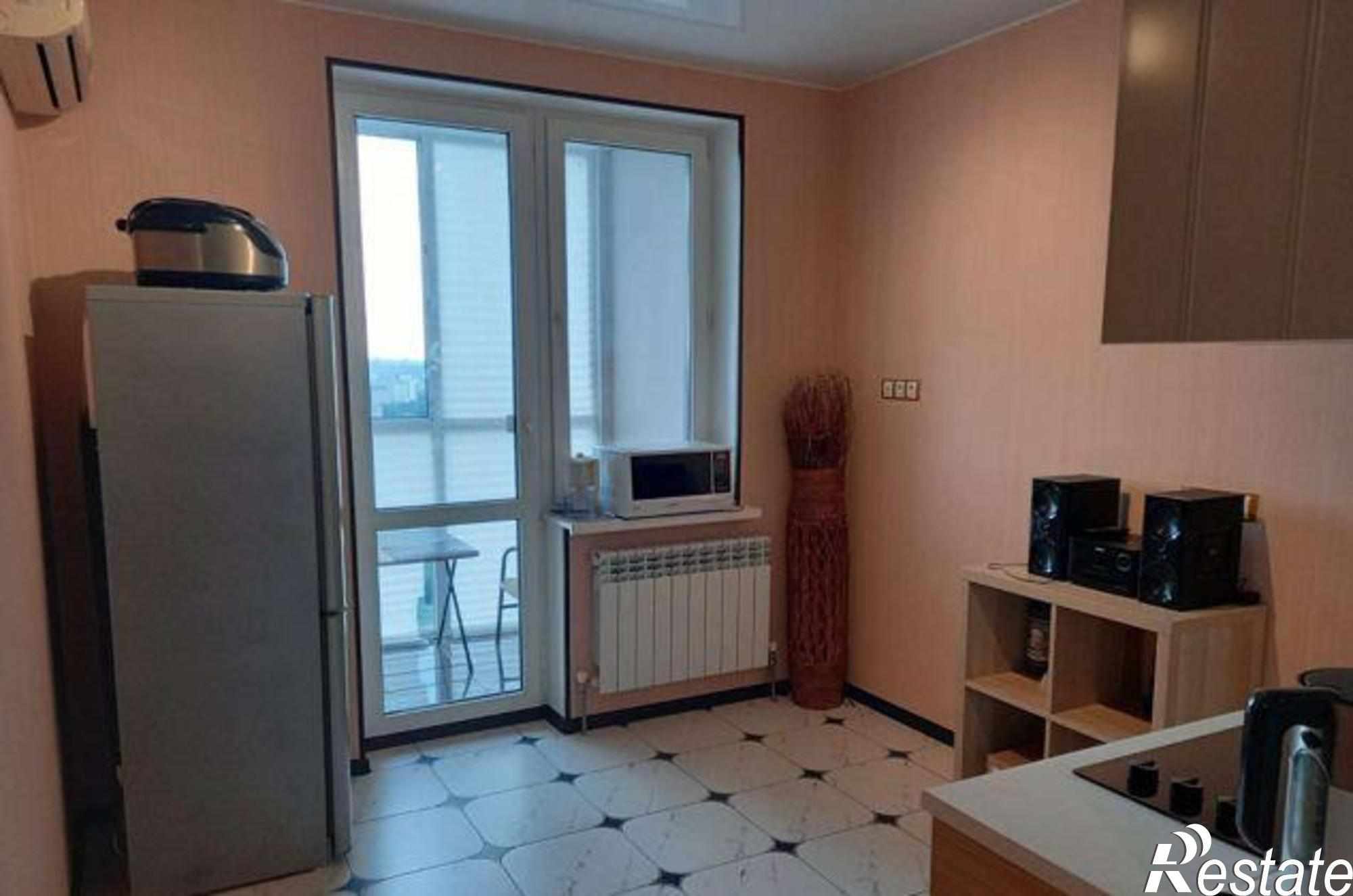 Купить квартиру за 4 230 000 рублей на Казахстанский переулок, 19