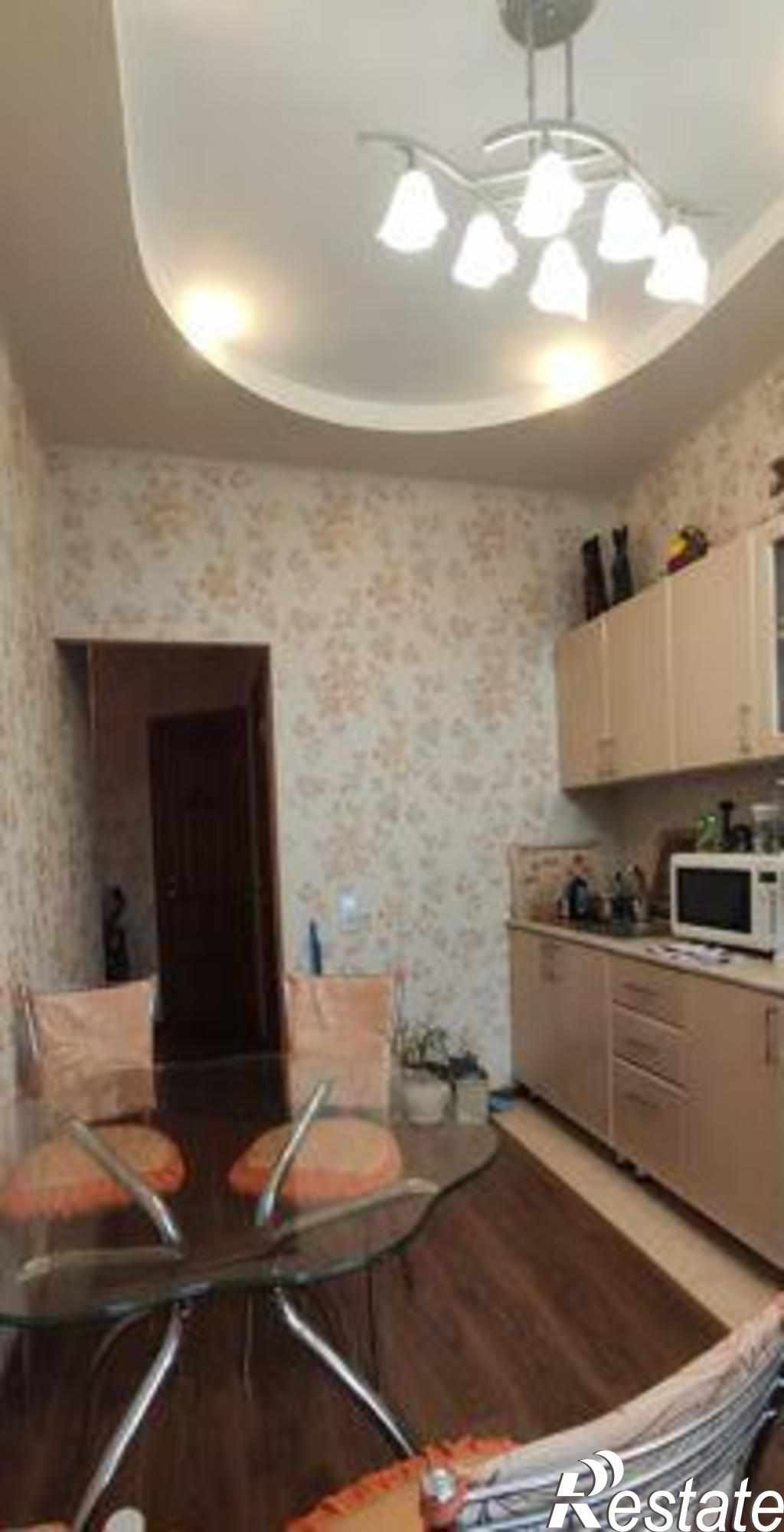Купить квартиру за 4 320 000 рублей на Вятская улица, 75/2