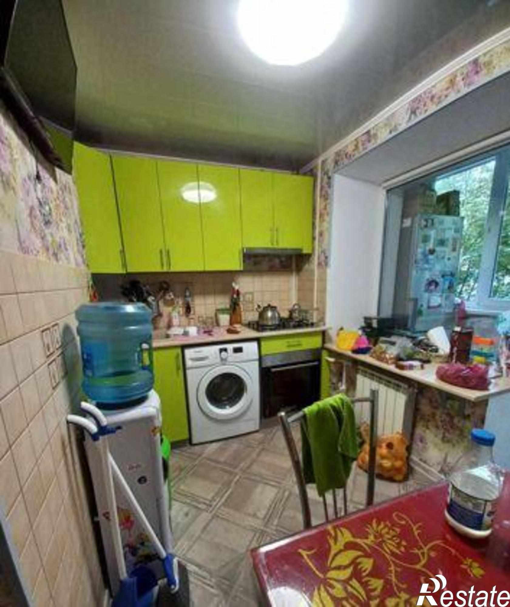 Купить квартиру за 4 040 000 рублей на Филимоновская улица, 137