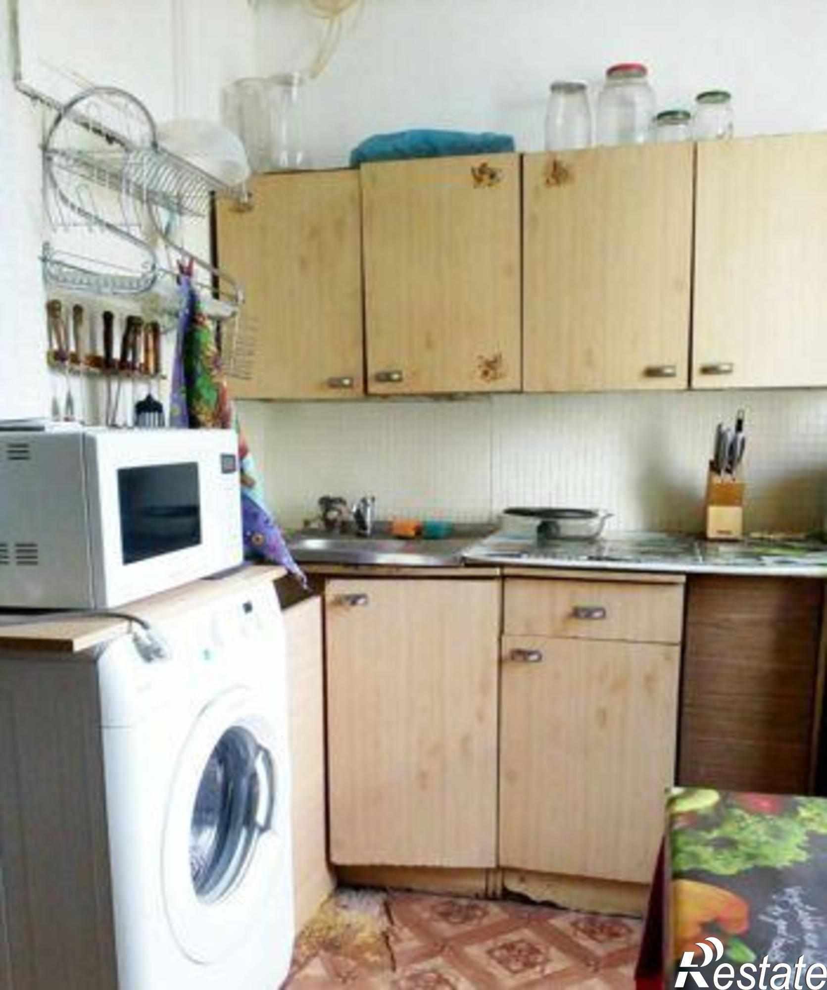Купить квартиру за 2 070 000 рублей на Медведицкий переулок, 87