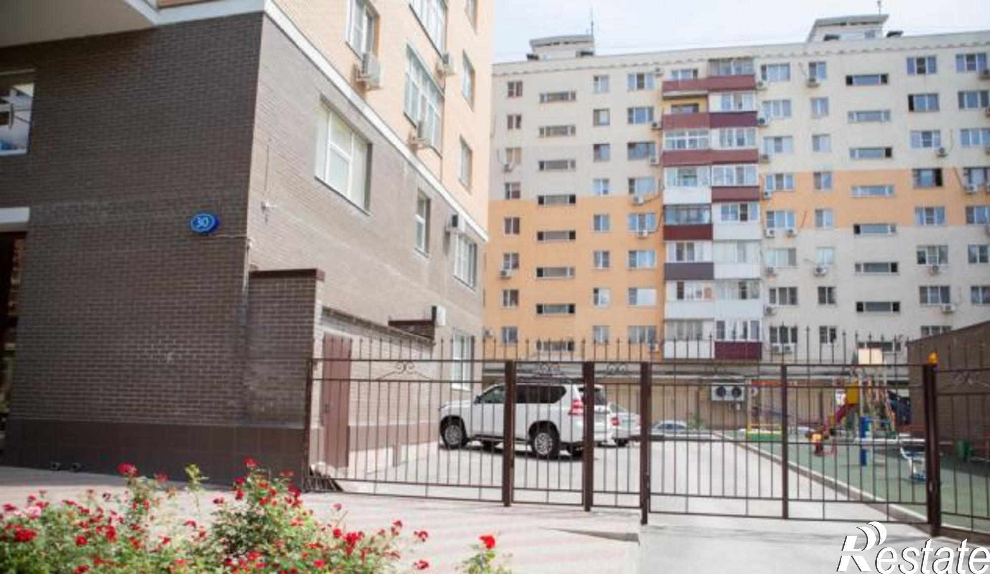 Купить квартиру за 7 710 000 рублей на Адыгейская улица, 43