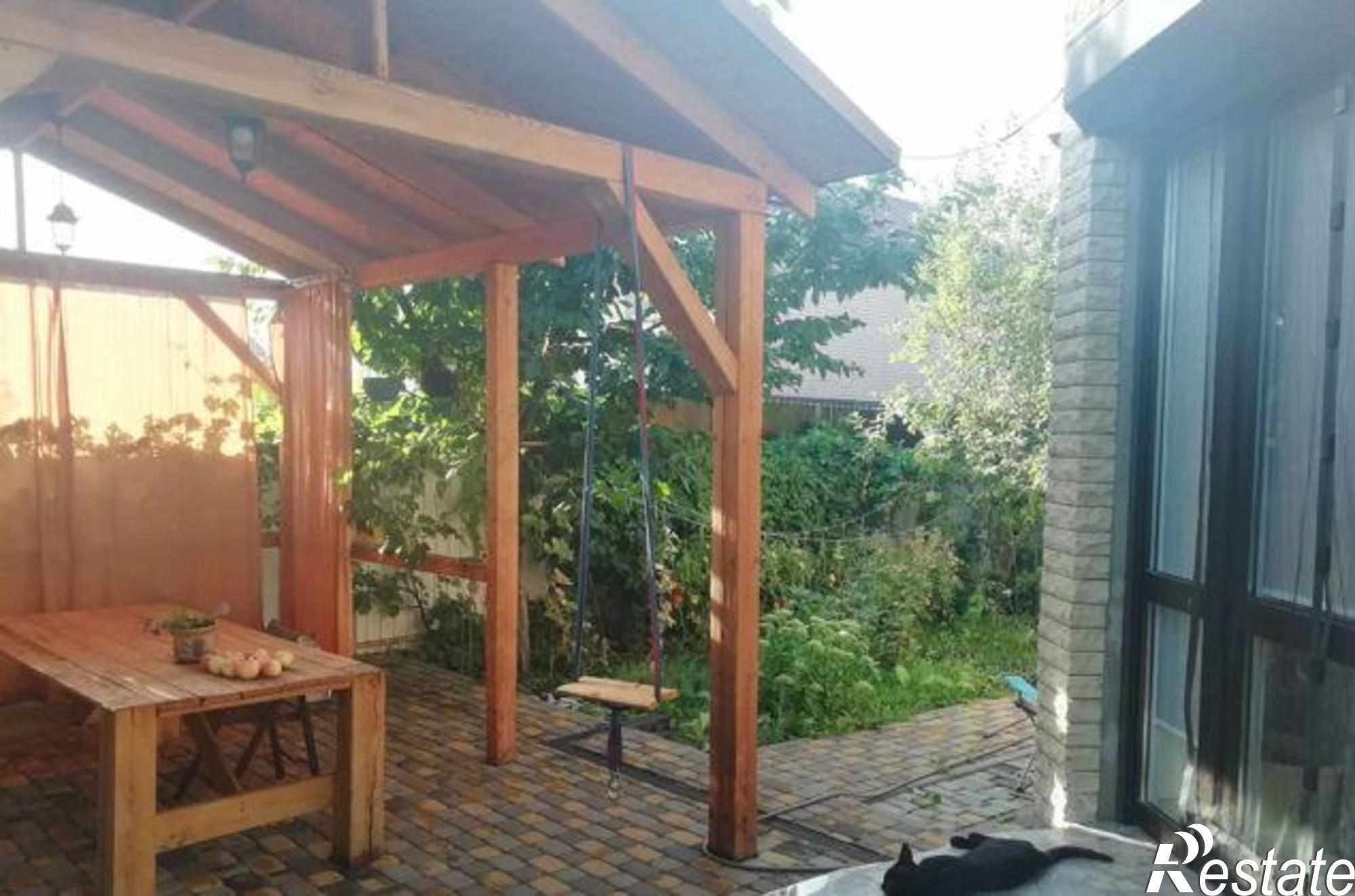 Купить дачу, дом, коттедж за 11 400 000 рублей на Прохладный переулок, 10