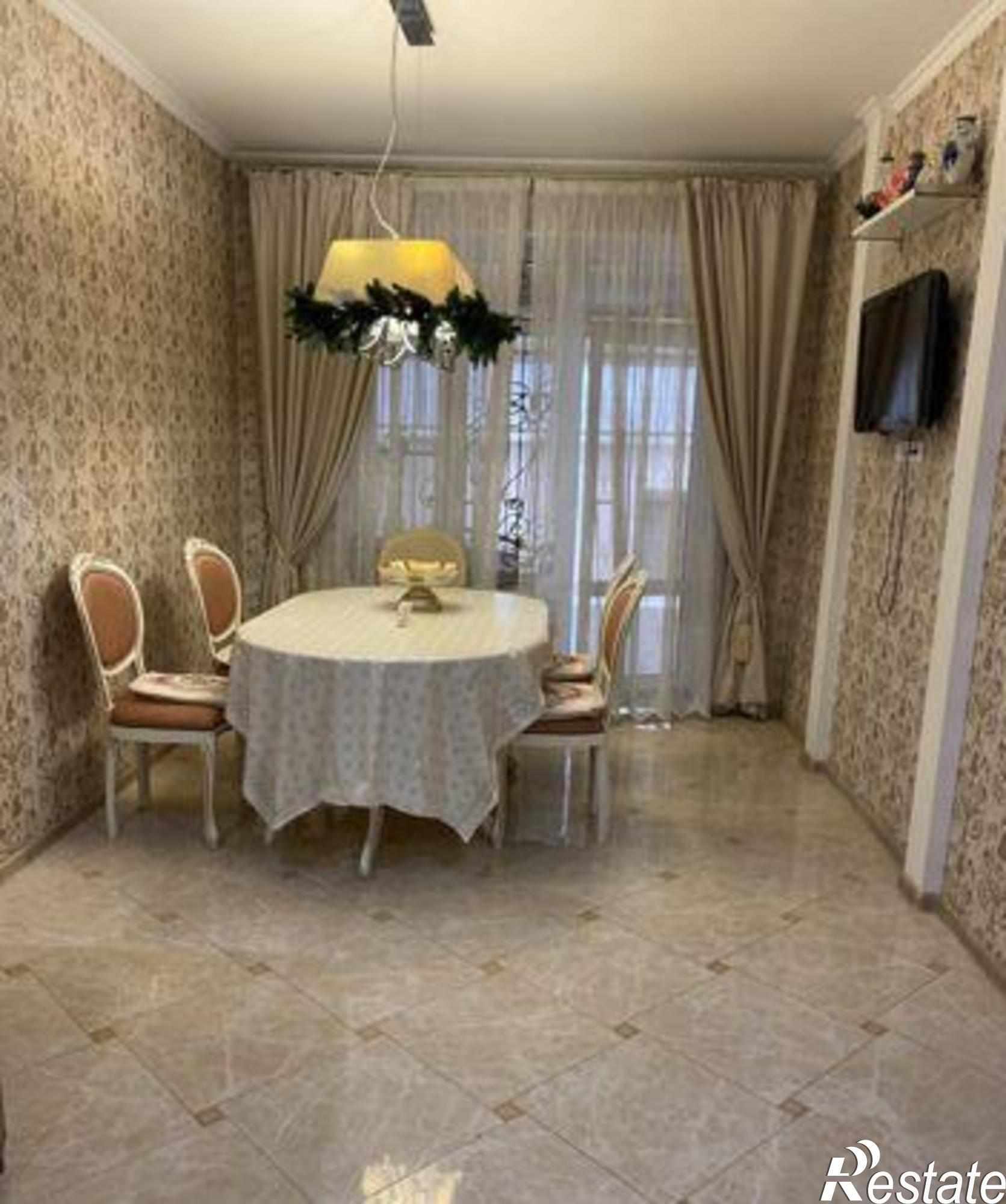 Купить дачу, дом, коттедж за 17 860 000 рублей на Ильменский переулок, 68