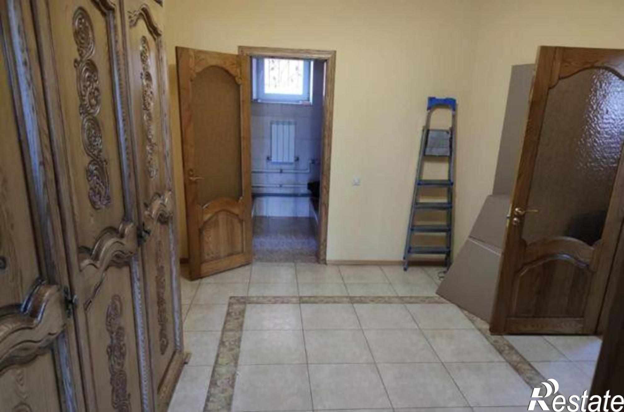 Купить дачу, дом, коттедж за 12 830 000 рублей на Кустанайская улица, 197